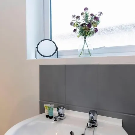 Ferienhaus Town Centre & The Comforts!