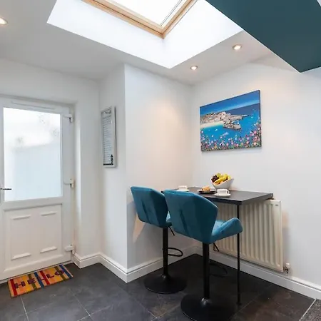 Holiday home Town Centre & The Comforts! *