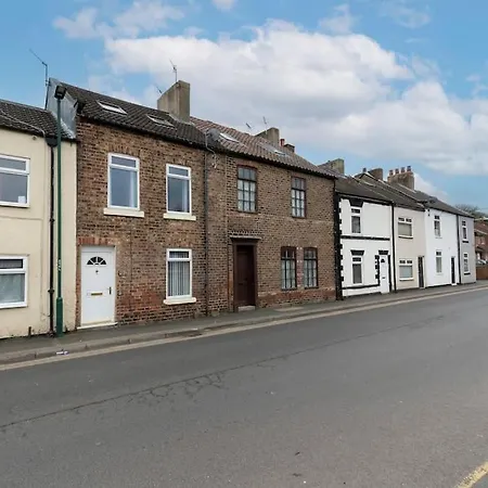 Town Centre & The Comforts! Holiday home